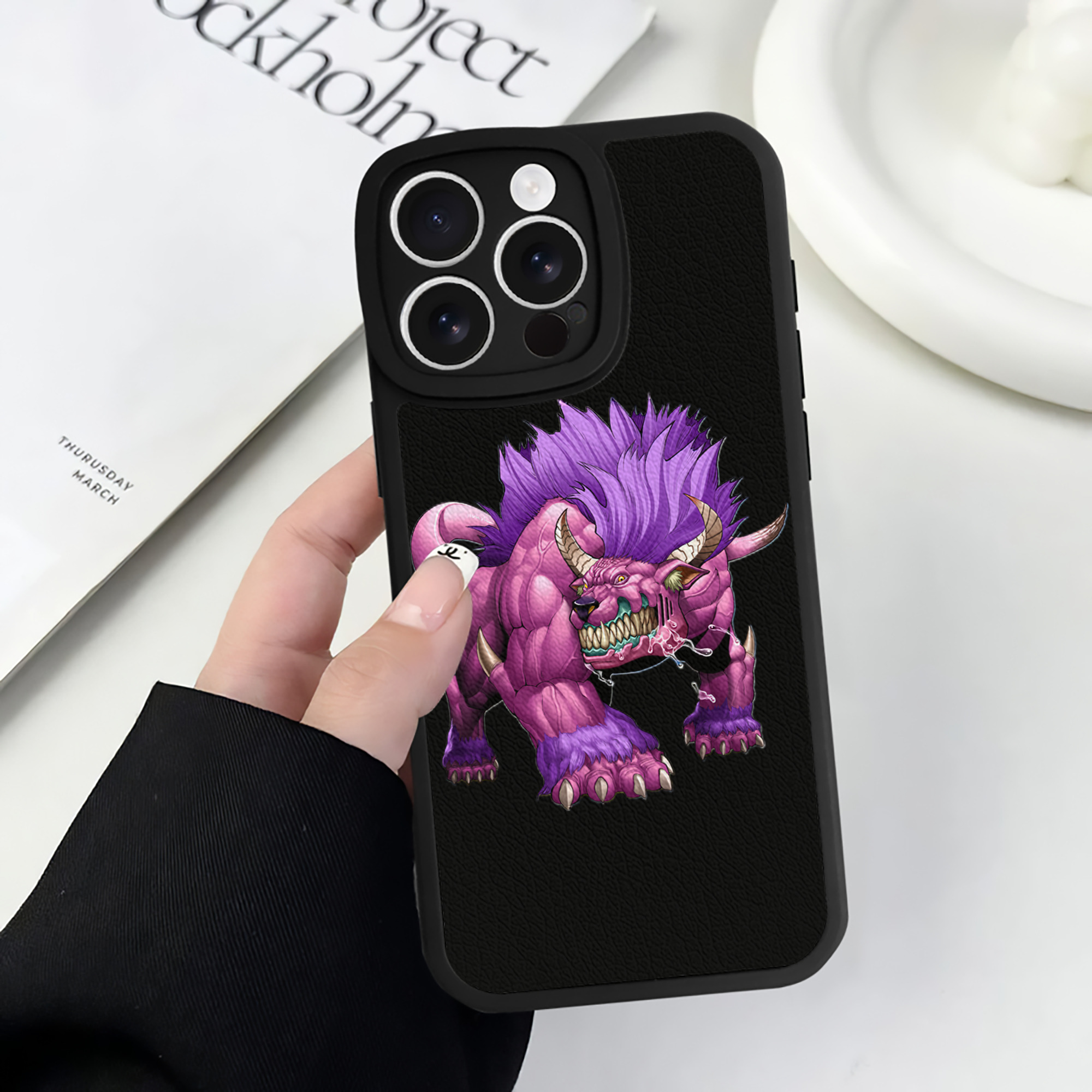 （画像用） 遊☆戯☆王 Yu-Gi-Oh! 【iPhone 16シリーズ対応】シリコンスマホケース（レザー調） 材質：シリコン